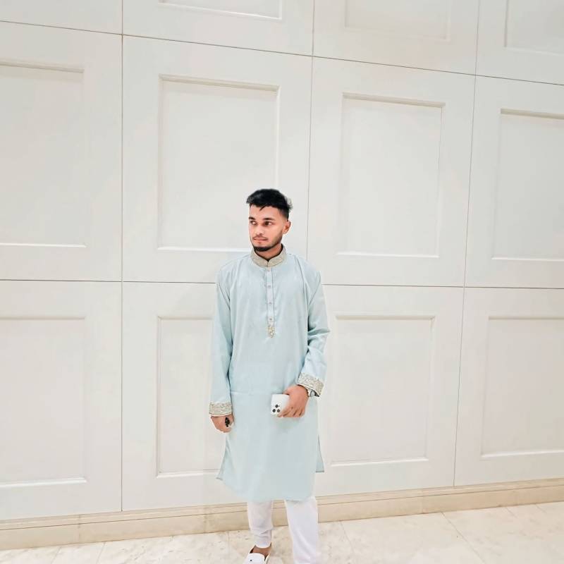 Sa iF, 26, Carache