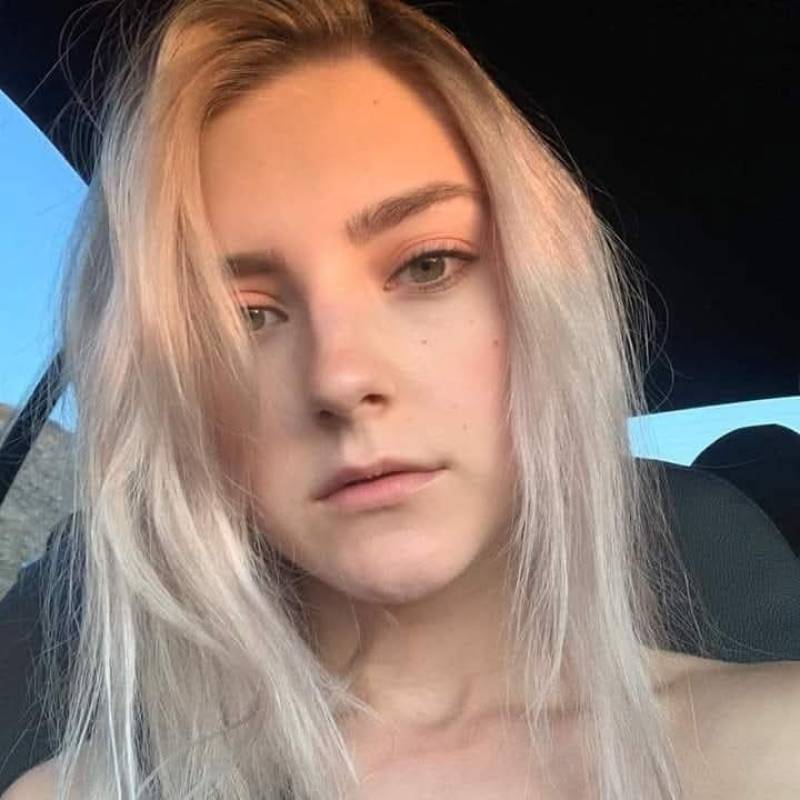 Charlotte, 31, Derai