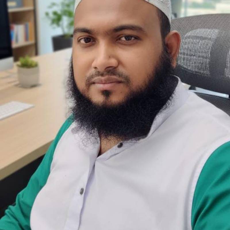 Usuf, 30, Ammanford