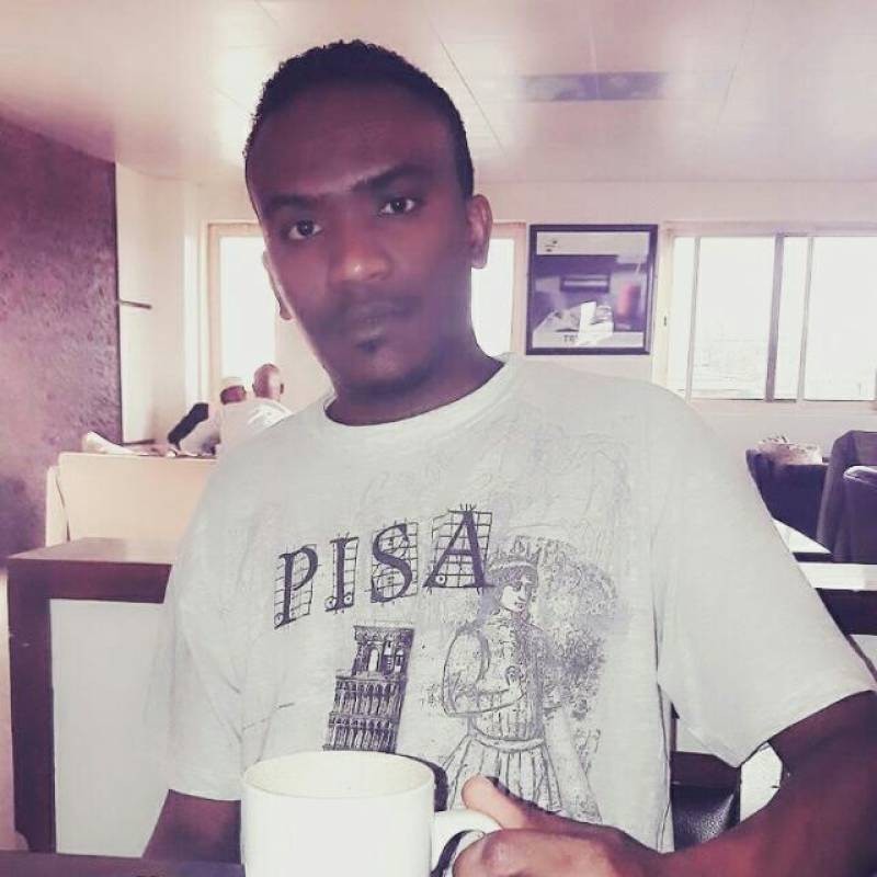 monzer, 40, Villa Adelina