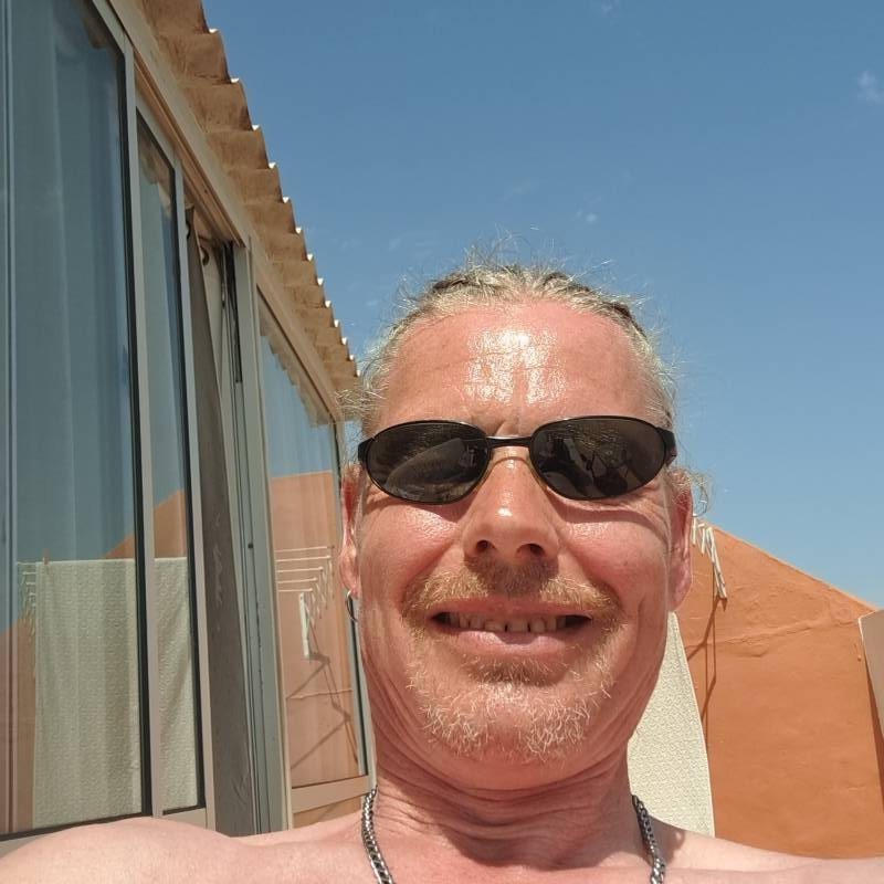 jon, 54, Omchak
