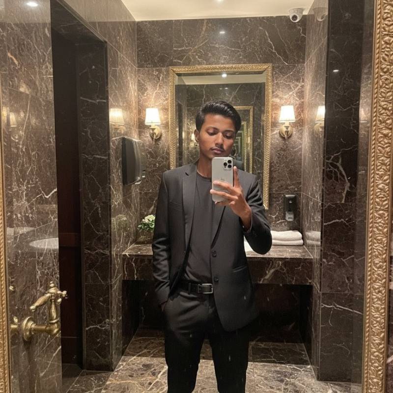 Md ayman Ahmed, 20, Hof