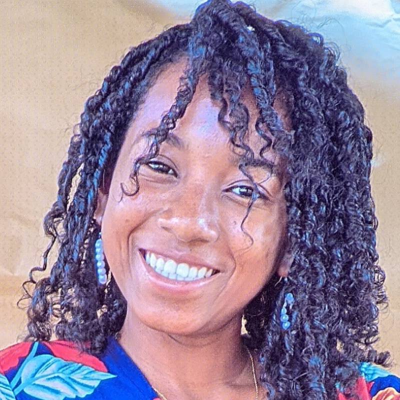 Harena, 20, Bungotakada