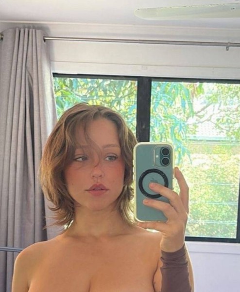 Jessica Lawrence, 36, Ontario