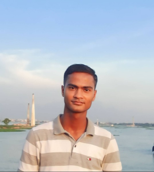 Rakib, 22, Chalil