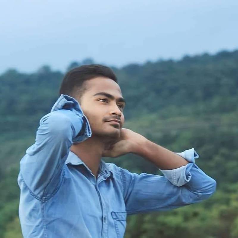 Rony, 22, Pakxe