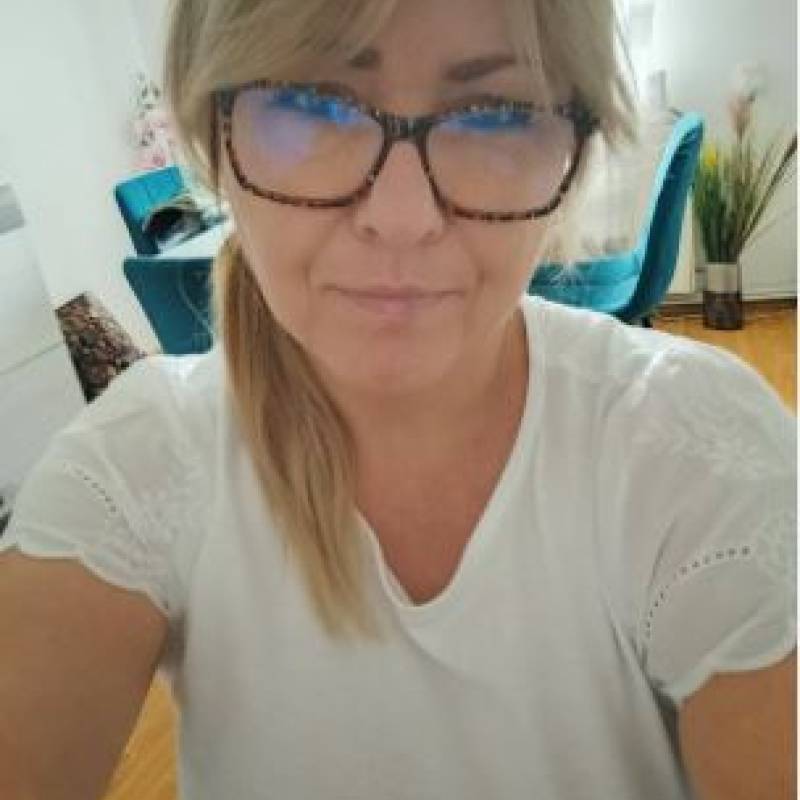 Joy, 51, Bangkinang