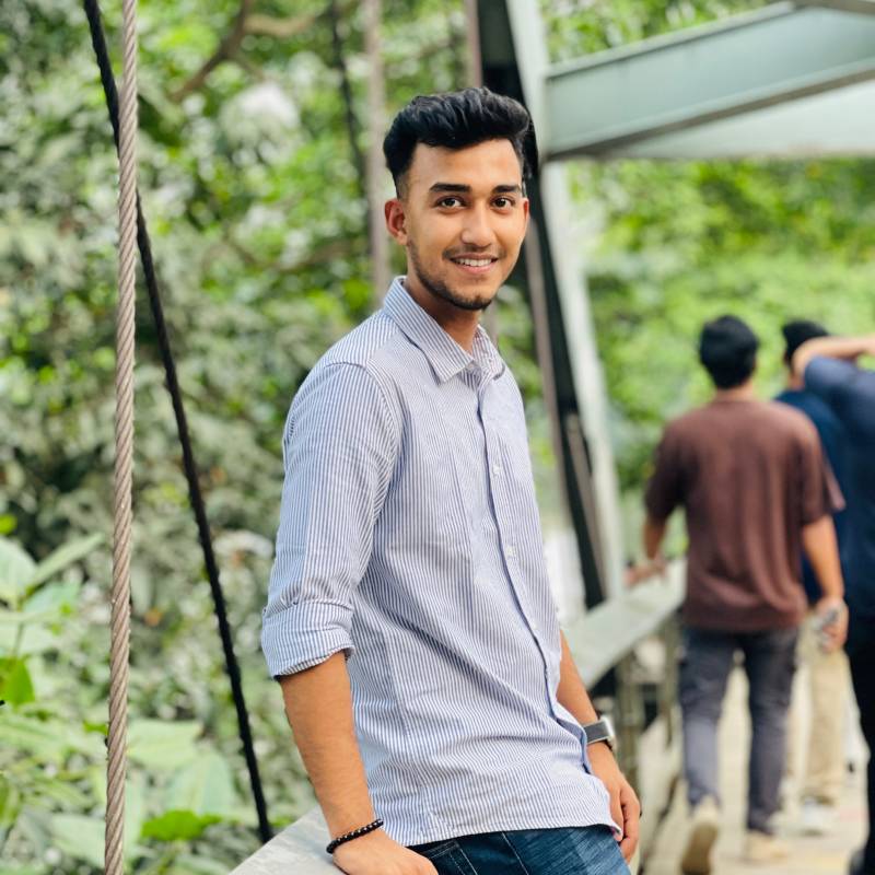 Walid, 23, Ammi Moussa