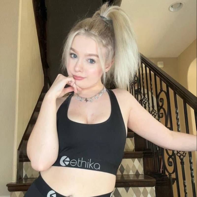 Victoria carmicheal, 27, Bhimunipatnam