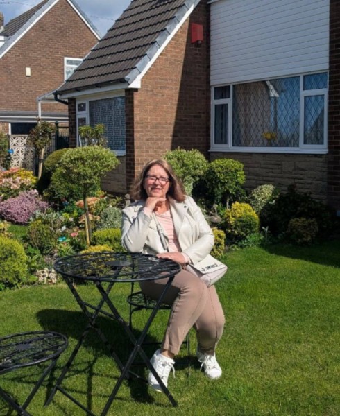 Holz, 51, Rajaram