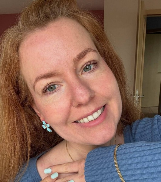 Tiara, 44, Mezitli