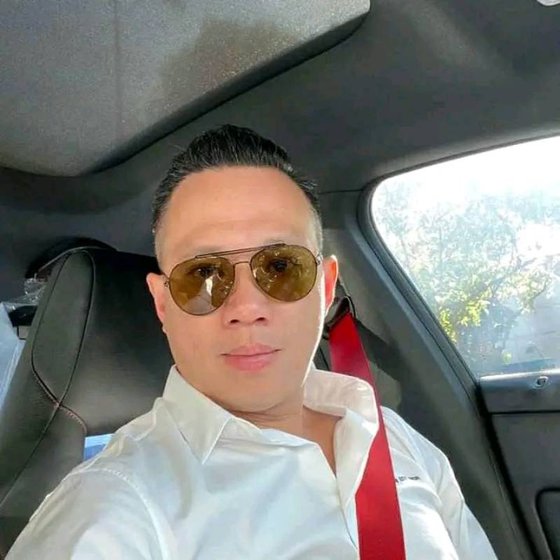 Doctor Alex thanh long, 36, Dakhs