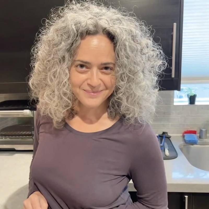 Victoria, 46, Downpatrick