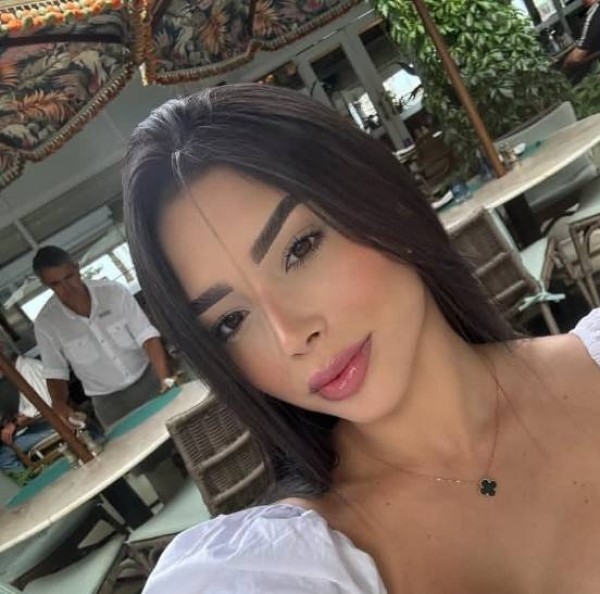 Mia Lavender, 33, Hegang