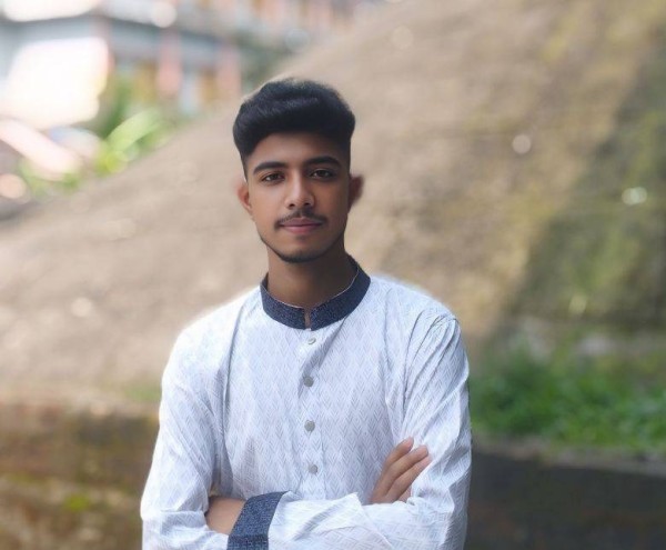 HASIBUL, 19, Studenicani