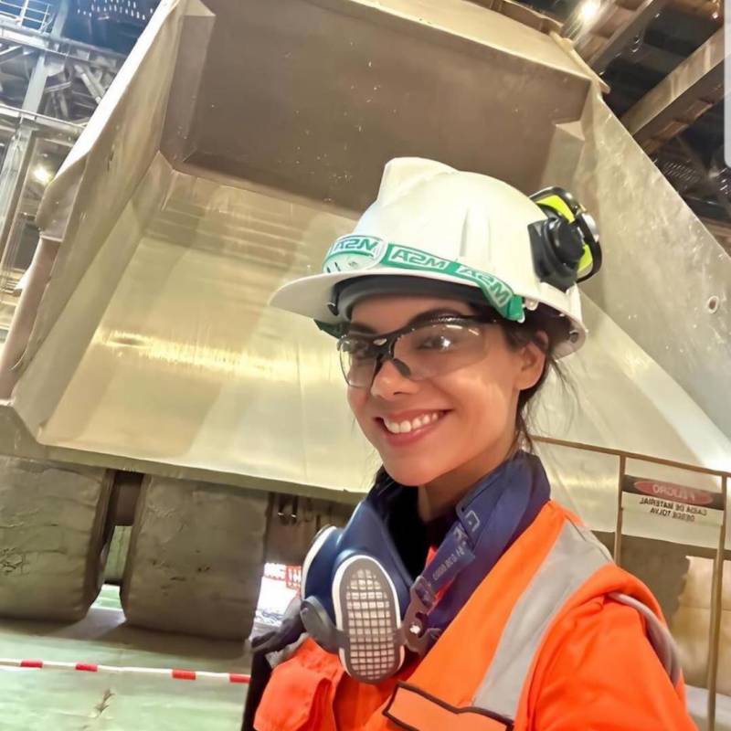 Stephanie, 27, Torbay