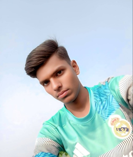Anish, 19, Sobral