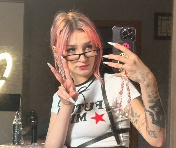 Emily, 24, Dagiapara