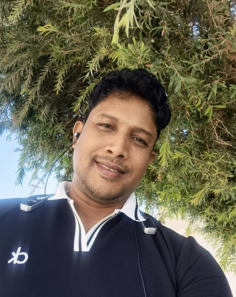 Hemel Himu, 36, Pernik