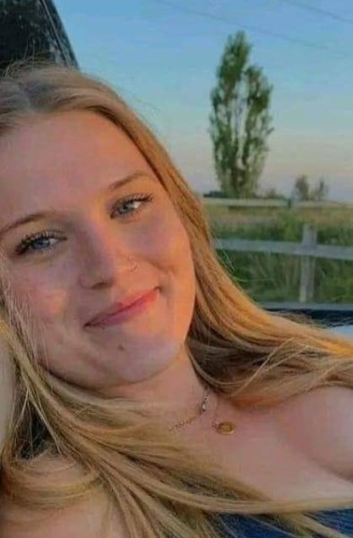 mshania, 42, Greece