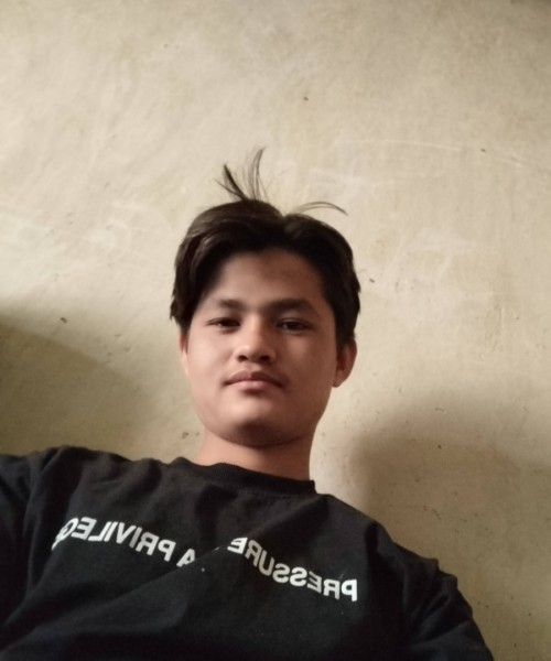 yasin, 18, Much