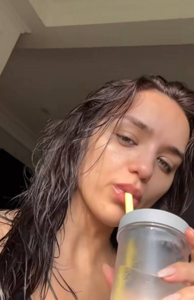 Kimberley, 27, Frutal