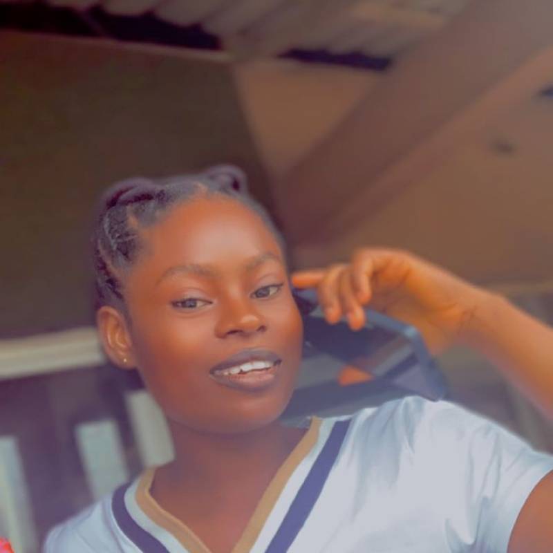 Aniekan, 22, Teixeira
