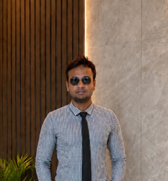 Max Mahmud, 28, Karlshamn