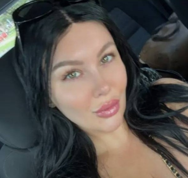 Meli Rowland, 36, Mumbai
