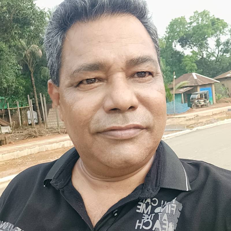 Toton, 54, South Venice