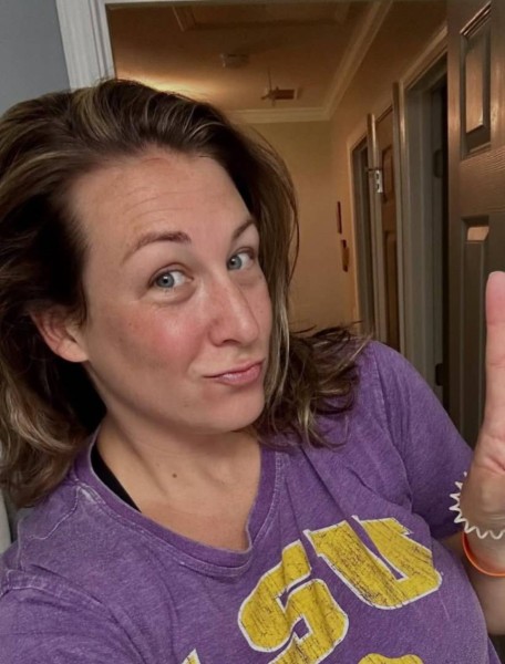 Belinda, 43, Enns