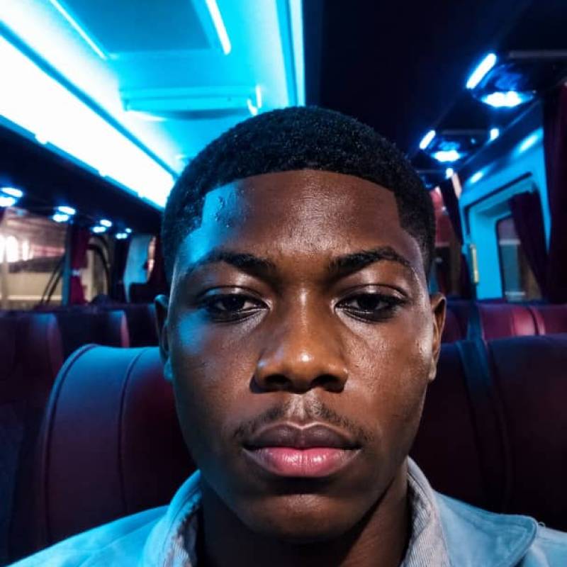 Young prince, 24, Guarapari