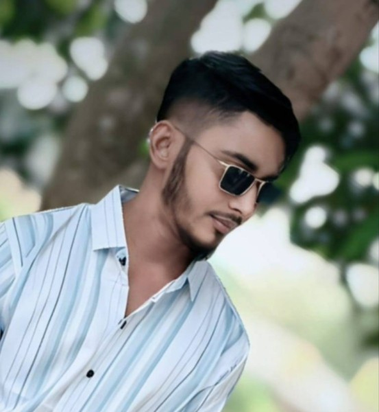 sksalim, 24, Eiras