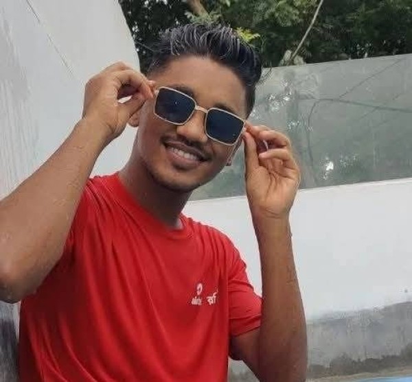 Rian, 22, Dinajpur