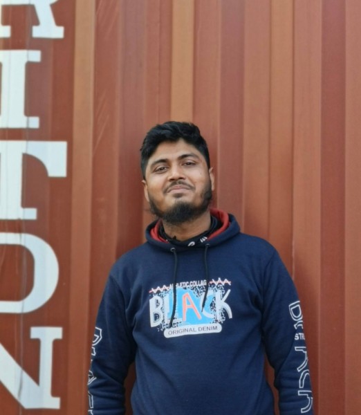 Abid, 27, Springs