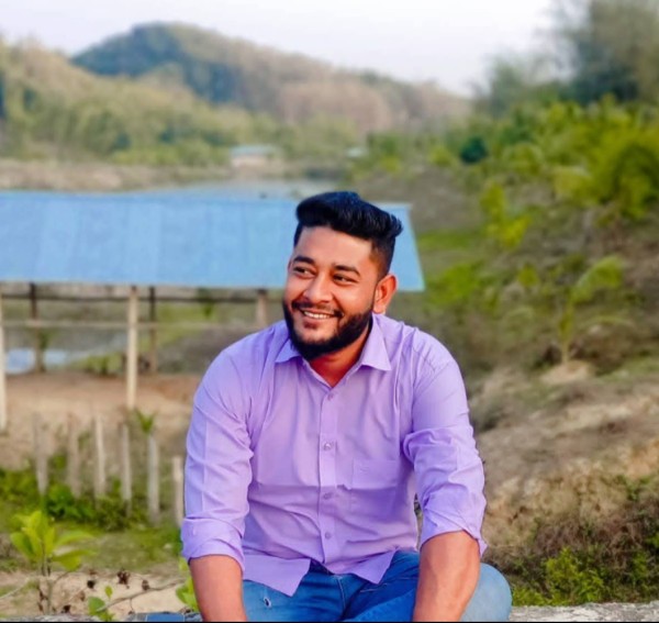 Md Ali Hussain, 25, Eilendorf