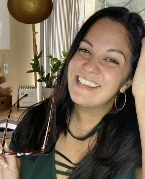 Shirley, 52, Khachrod