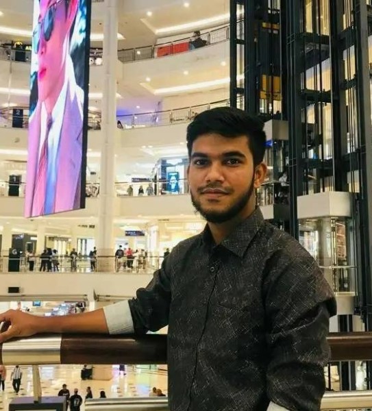 Md Rana, 28, Peddaboddepalle