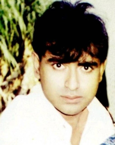 Mahmud, 20, Porto Ingls