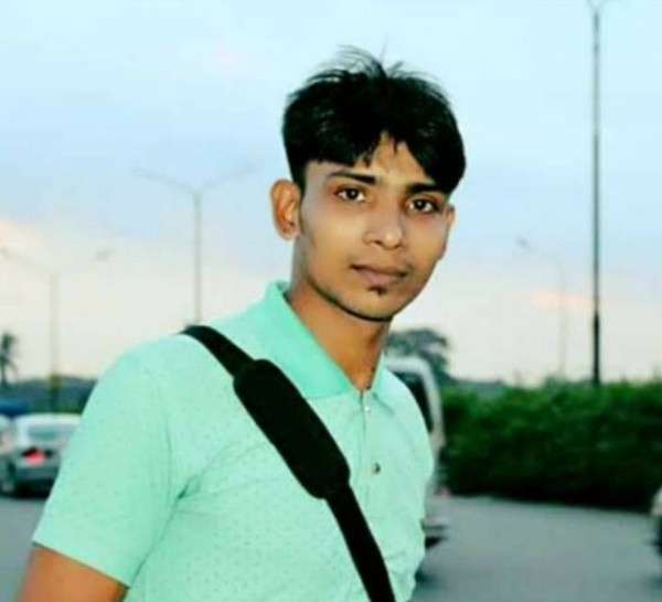 Mosheur, 33, Derbisek