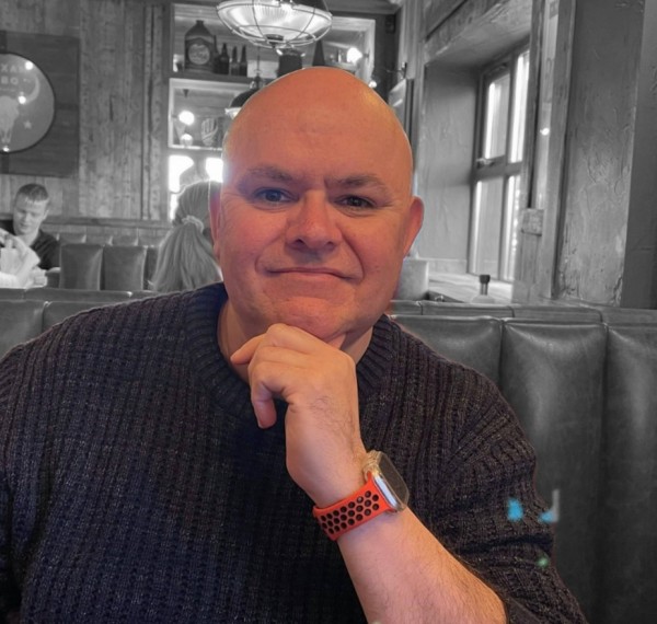 Steve, 57, H Tin