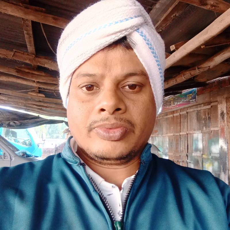 Dulan, 31, Skhirate