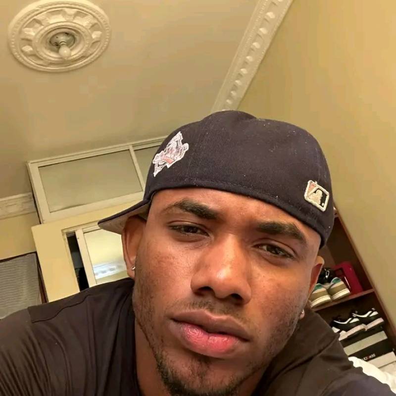 Isaac, 38, Ary
