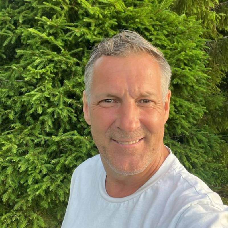 Alex, 58, West Babylon