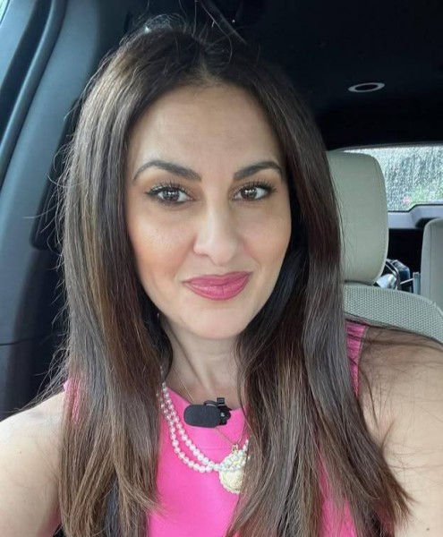 Lorrie Phillips, 53, Redhill Surrey