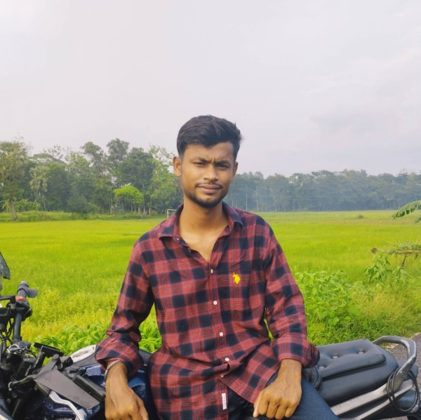 Riki, 23, Macomia