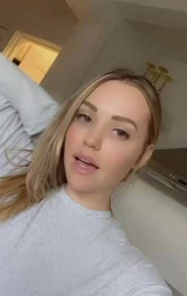 Florence, 25, Karumattampatti