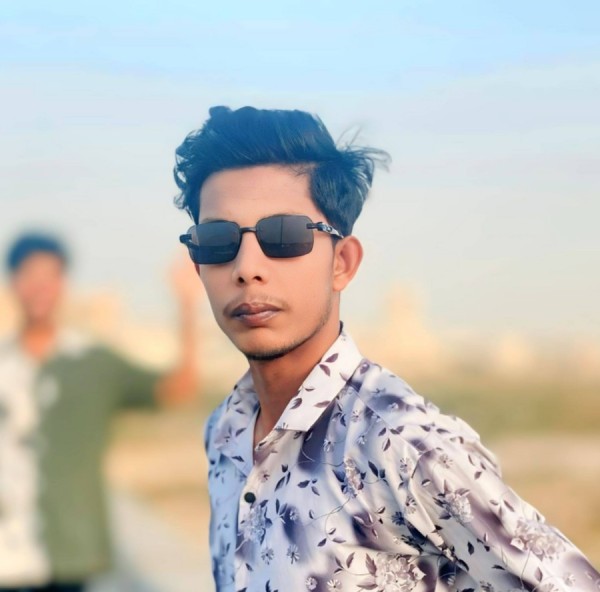 Ariyan, 26, Biu