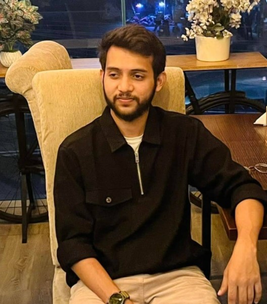 Tasin emon, 28, Lititz