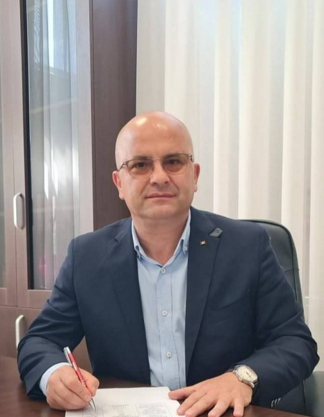 William, 55, Boston